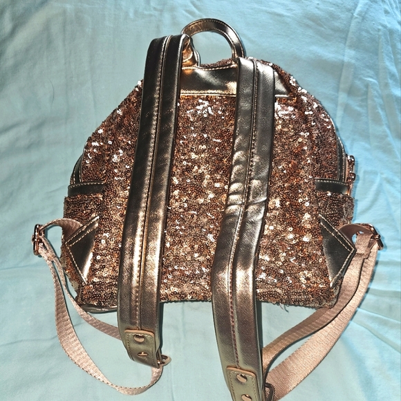 Disney Loungefly Rose Gold Sequin Minnie Mouse Backpack - Picture 3 of 3